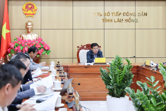 Phó Chủ tịch UBND tỉnh Lâm Đồng Đinh Văn Tuấn yêu cầu xử lý nghiêm mọi hoạt động sản xuất không phép