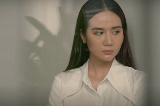 Cách em 1 milimet tập 23: Nghiêm lộ âm mưu, Biên hoang mang