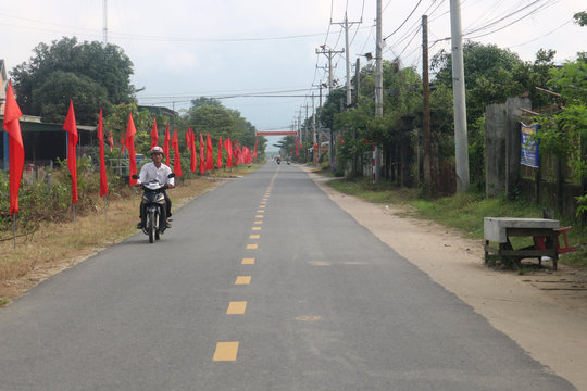 Gắn “đại đoàn kết” giữ vững nông thôn mới