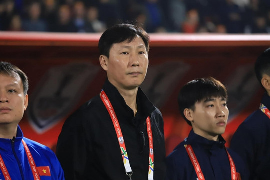 ĐT Việt Nam thắng Lào 2-0: Lý do tân binh chưa được ra sân