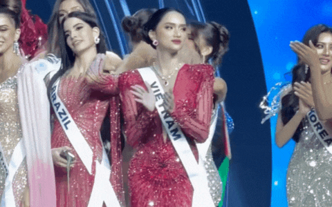 Chiến lược váy dạ hội của Hương Giang tại Miss Universe 2025 gây tranh cãi