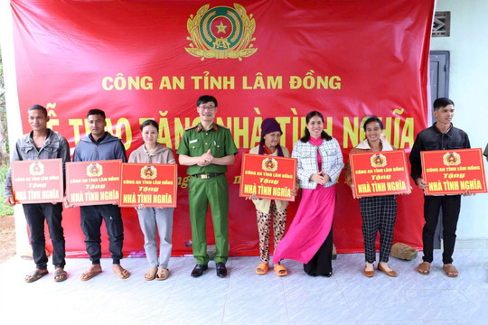 Công an tỉnh Lâm Đồng chung tay xây dựng nông thôn mới