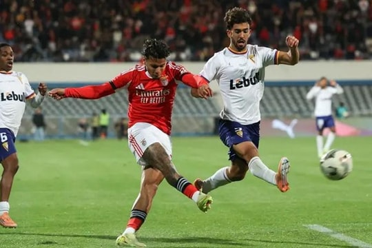 Benfica thắng Atletico CP 2-0: Dấu ấn từ 4 sự thay đổi của Mourinho