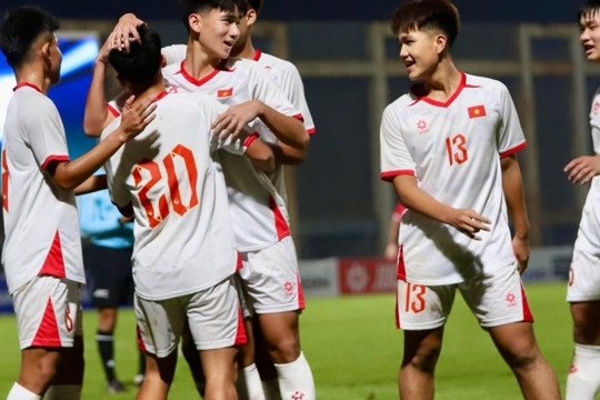 Malaysia thắng 13-0, U17 Việt Nam tạm mất ngôi đầu bảng C