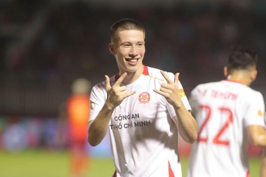 Lee Williams: Sao trẻ Việt kiều Anh 1m90 làm nên lịch sử bóng đá Việt