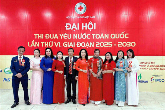 Những bông hoa đẹp trong “Vườn hoa nhân ái”