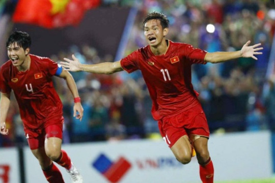 HLV Kim Sang-sik và phép thử Vĩ Hào - Lê Phát cho U22 Việt Nam