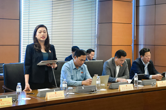 Đưa tiếng Anh thành ngôn ngữ thứ hai: Cần lộ trình phù hợp với thực tiễn từng địa phương