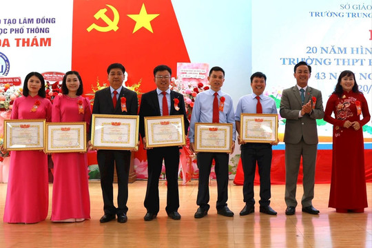 Hành trình xây dựng trường đạt chuẩn