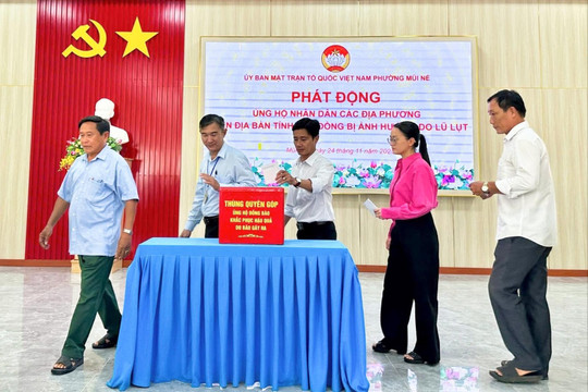 Đông Lâm Đồng đồng loạt quyên góp ủng hộ đồng bào vùng lũ