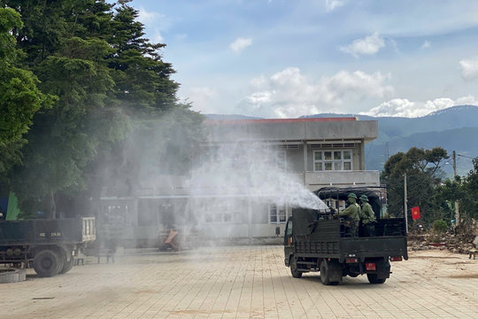 Ngành Y tế Lâm Đồng tăng cường ứng phó, khẩn trương khắc phục hậu quả mưa lũ