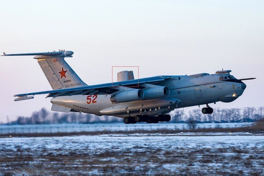 Taganrog bị tấn công: A-60, A-100LL bị đánh trúng
