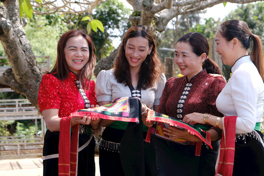Người giữ lửa văn hóa Thái giữa cao nguyên