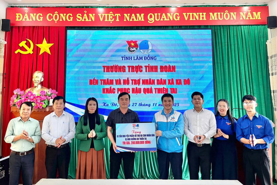 Tỉnh đoàn Lâm Đồng trao 10 tấn nhu yếu phẩm hỗ trợ người dân Ka Đô