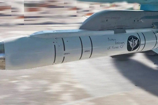 Kh-38ML: tên lửa dẫn laser của Nga tốc Mach 2,2, tầm 40 km