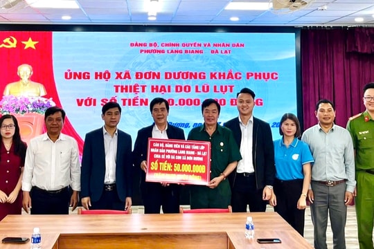 Phường Lang Biang - Đà Lạt hỗ trợ các địa phương bị thiệt hại do mưa lũ