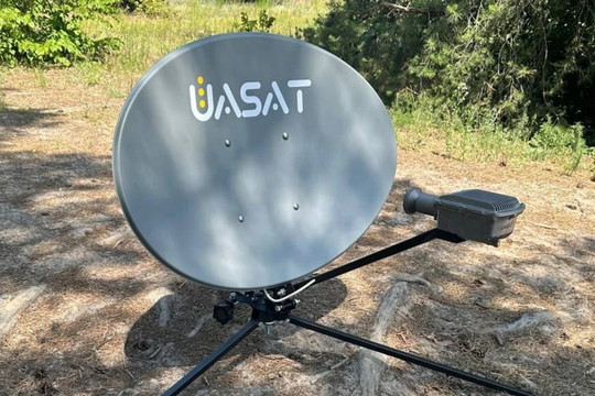 Ukraine phát triển UASAT thay thế Starlink qua HughesNet