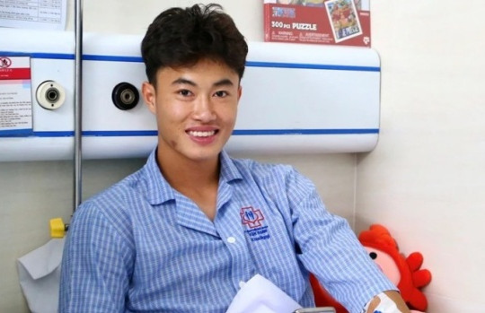 CLB Hà Nội tổn thất lớn: Văn Trường nghỉ hết mùa giải