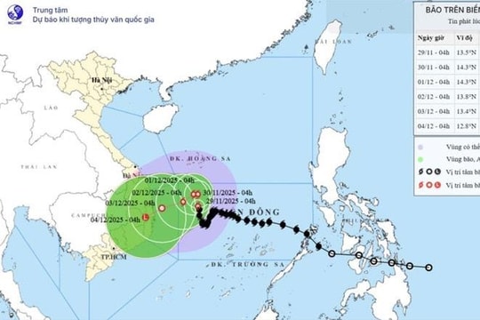 Bão số 15 giật cấp 13, di chuyển chậm