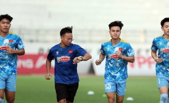 U22 Việt Nam trước SEA Games: Trụ cột vắng mặt, 3 sao tập riêng