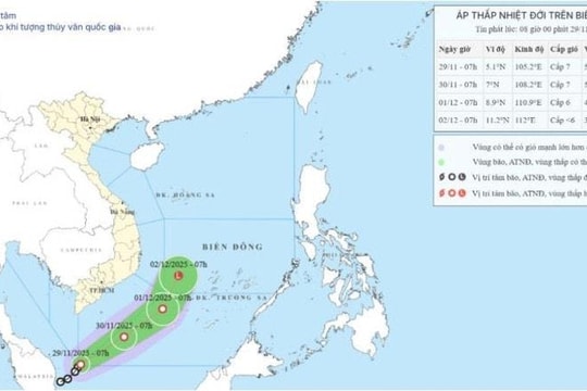 Áp thấp nhiệt đới đổi hướng, bão số 15 giữ nguyên cường độ