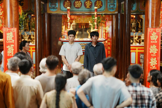 Làng chài Liên Hương háo hức chờ xem phim “Truy tìm Long Diên Hương”