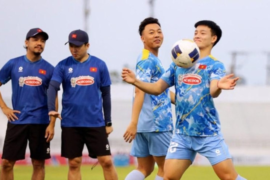 U22 Việt Nam chốt đội hình SEA Games, lộ diện ban cán sự mới