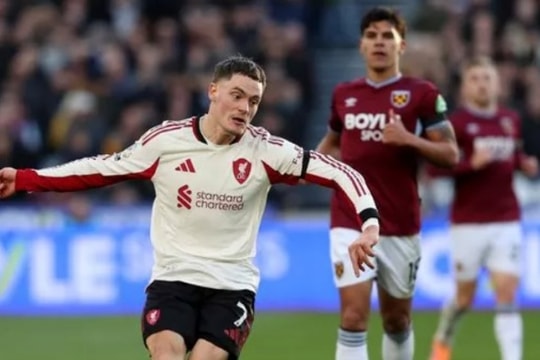 Florian Wirtz: Lời giải cho bài toán sáng tạo của Liverpool