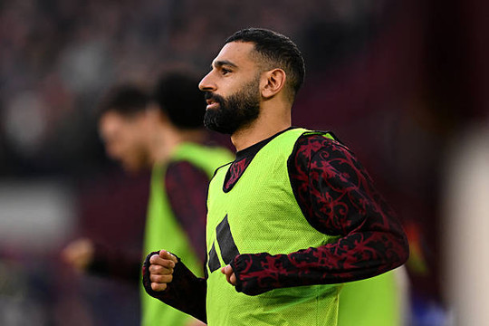 Salah dự bị: Liverpool bắt đầu kỷ nguyên hậu Vua Ai Cập
