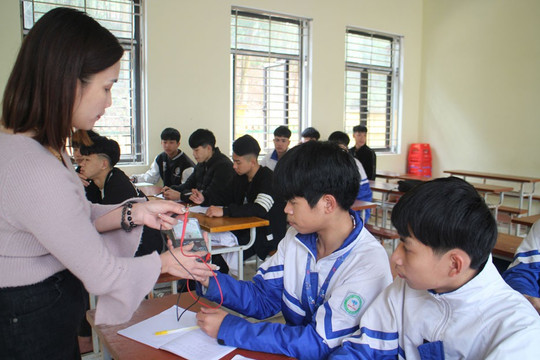Đề xuất chuẩn nghề nghiệp giáo viên giáo dục thường xuyên