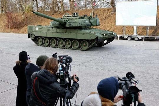 Leopard 2A8: giáp tăng, Trophy APS và bài toán hiệu quả