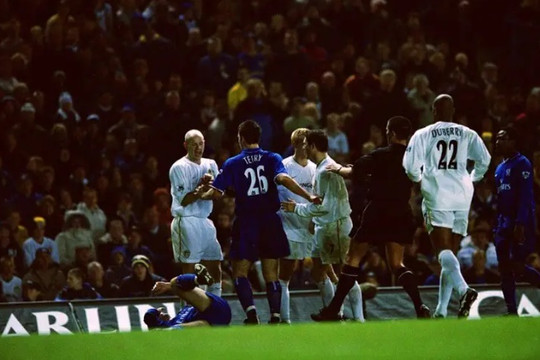 Chelsea vs Leeds: Nguồn gốc mối thâm thù gần 6 thập kỷ