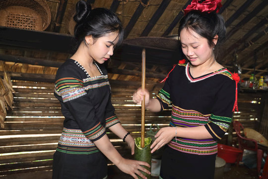 Lỳ Y Vân với hành trình tự rèn để trưởng thành