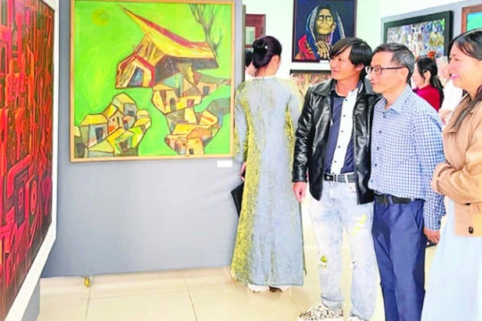 “Cánh chim đầu đàn” của mỹ thuật Tây Nguyên