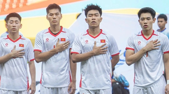 SEA Games 33: Sự cố quốc ca và hệ thống đèn gây bức xúc