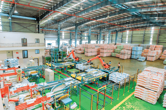 Công ty sản xuất thức ăn thủy sản có phải tái chế bao bì?