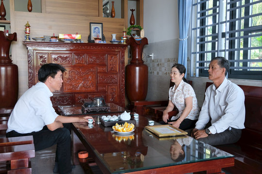 Xây dựng đời sống văn hóa gắn với nông thôn mới ở Cư Jút