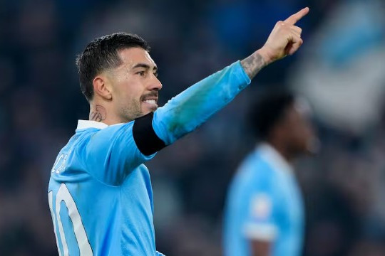 Zaccagni tỏa sáng muộn, Lazio tiễn AC Milan khỏi Coppa Italia