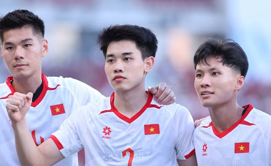 U22 Việt Nam thắng Lào 2-1: 3 điểm và những nỗi lo hiện hữu