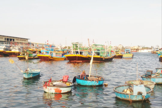 Nghiêm cấm tháo thiết bị giám sát hành trình tàu cá