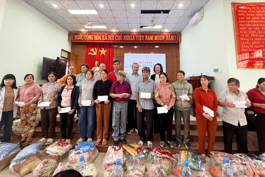 Hơn 400 triệu đồng hỗ trợ người dân vùng mưa lũ tại Gia Lai