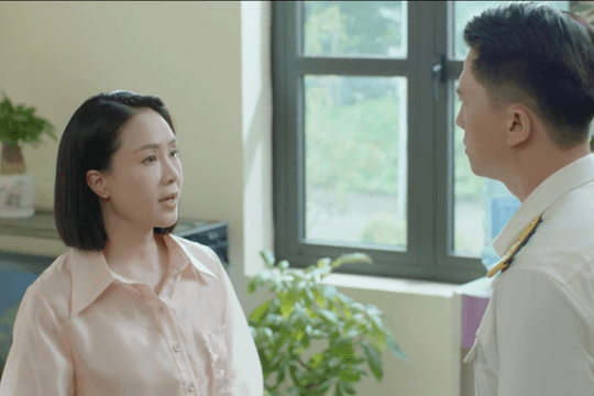 Lằn ranh tập 25: Hằng Thu phát hiện bí mật của chồng