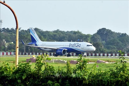 Hủy hơn 1.000 chuyến bay, vận tải hàng không Ấn Độ rơi cảnh hỗn loạn