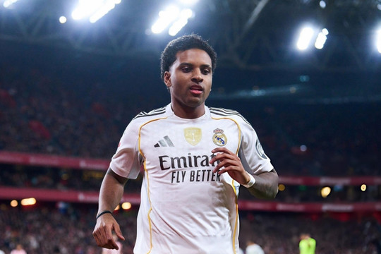 Chuyển nhượng 5/12: Rodrygo nhắm đến Ngoại hạng Anh