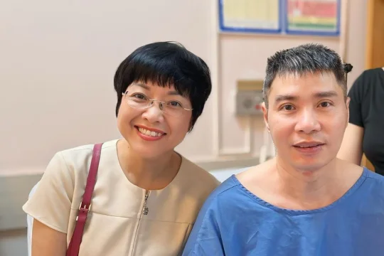Cách dạy con của hai vợ cũ NSND Công Lý sau ly hôn