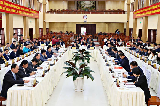 Tinh giản mạnh, tạo động lực phát triển