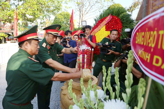 Bộ Tư lệnh Quân khu 7 với chuỗi các hoạt động về nguồn tại Tây Ninh
