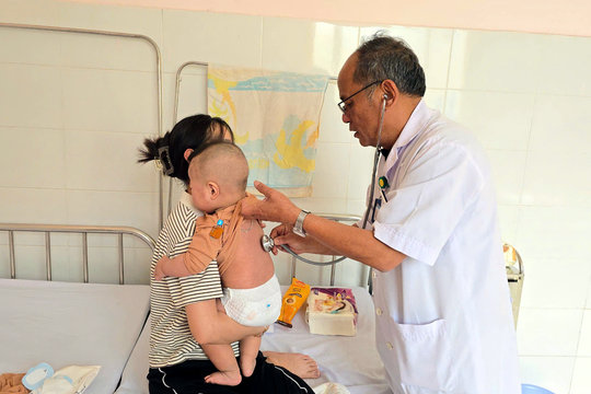 Chủ động ngăn chặn bệnh sởi bùng phát