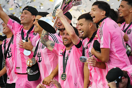 Messi kiến tạo cú đúp, Inter Miami lần đầu vô địch MLS Cup
