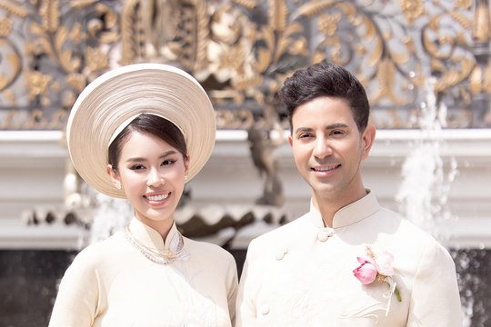 Bà Thủy Tiên dặn dò Tiên Nguyễn 'đừng ăn hiếp chồng' ngày cưới